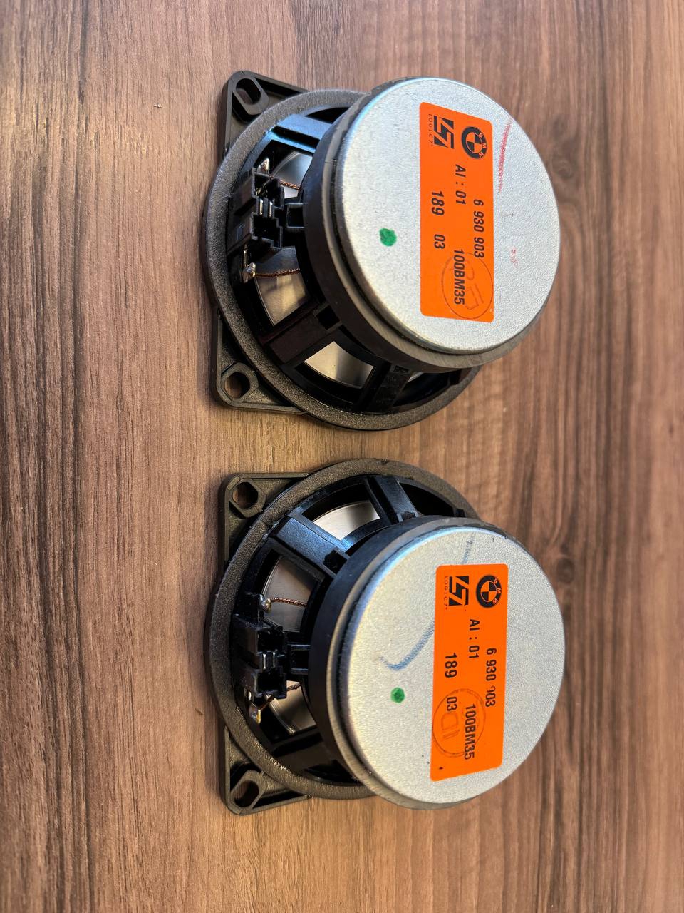 BMW LOGIC7 10cm Kapı hoparlörü