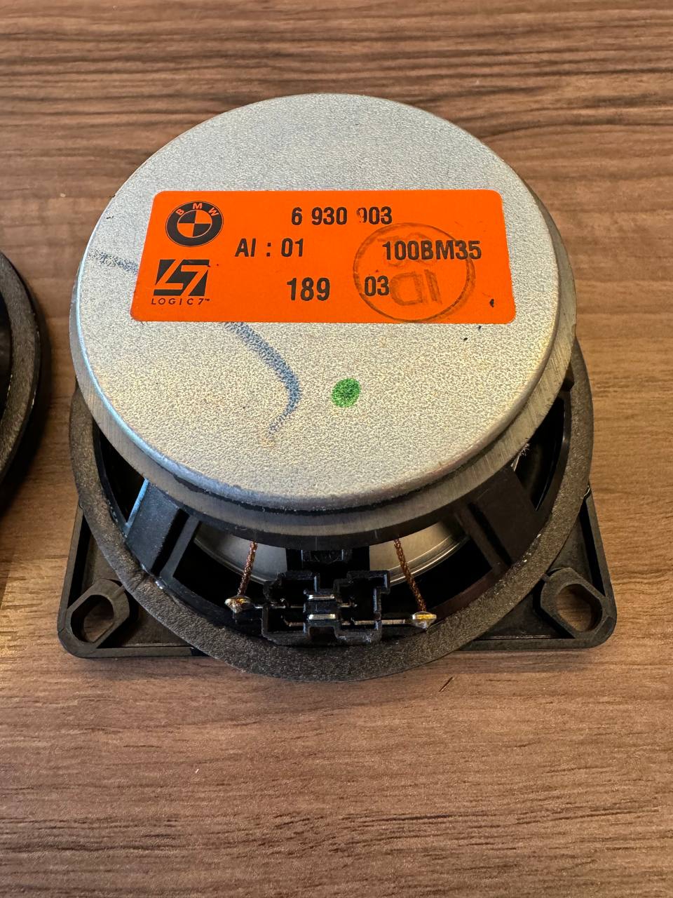 BMW LOGIC7 10cm Kapı hoparlörü