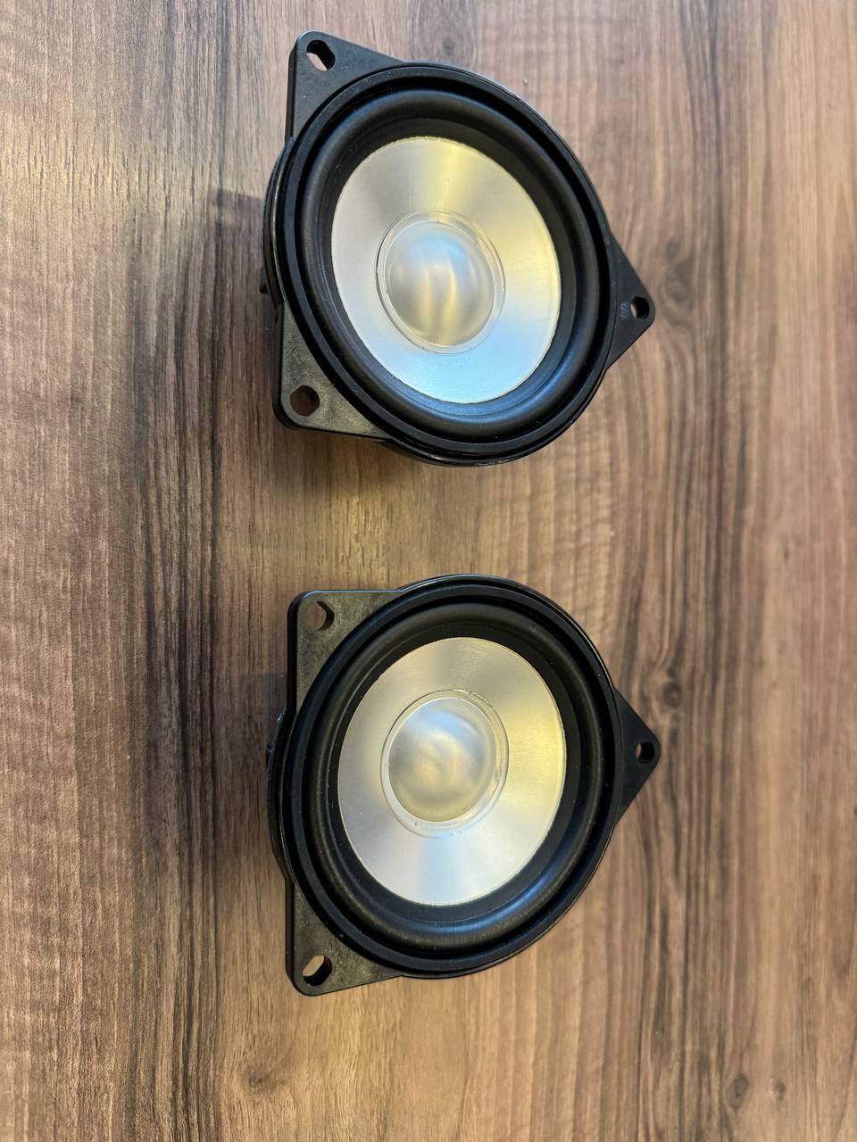 BMW LOGIC7 10cm Kapı hoparlörü