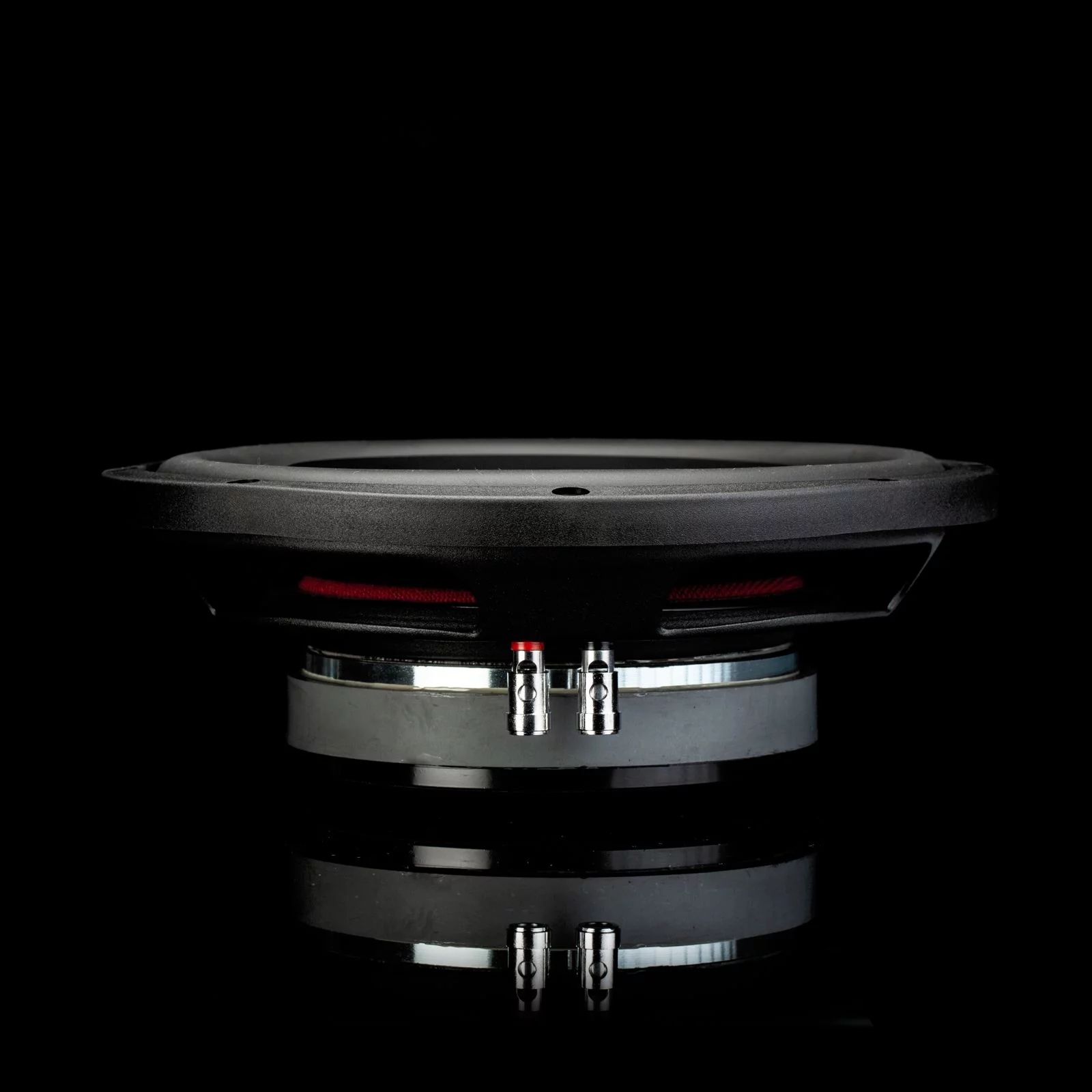 GLADEN RS-X 10 D2 25CM. Slim Subwoofer 375/250 Watt