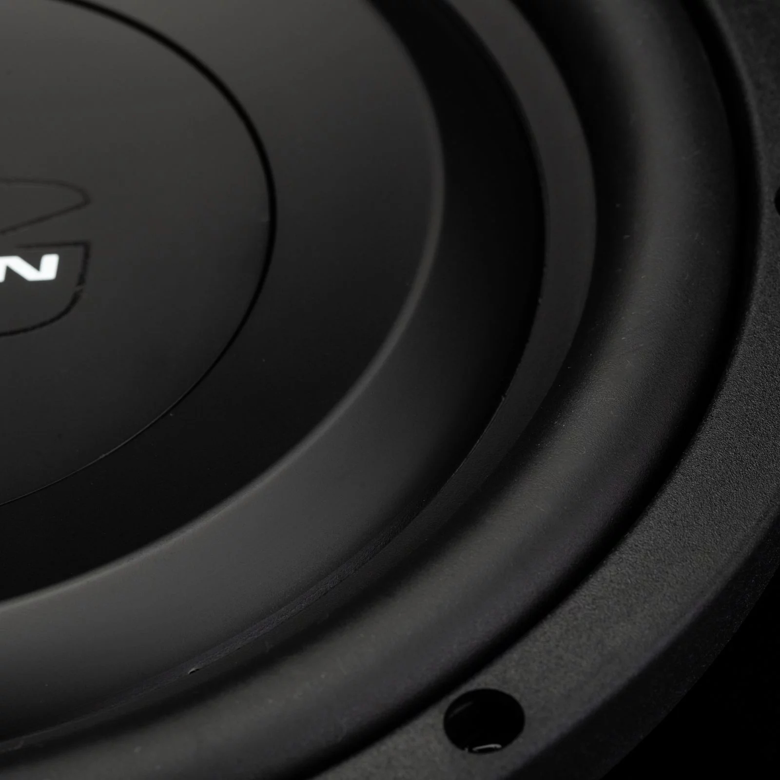 GLADEN RS-X 10 D2 25CM. Slim Subwoofer 375/250 Watt