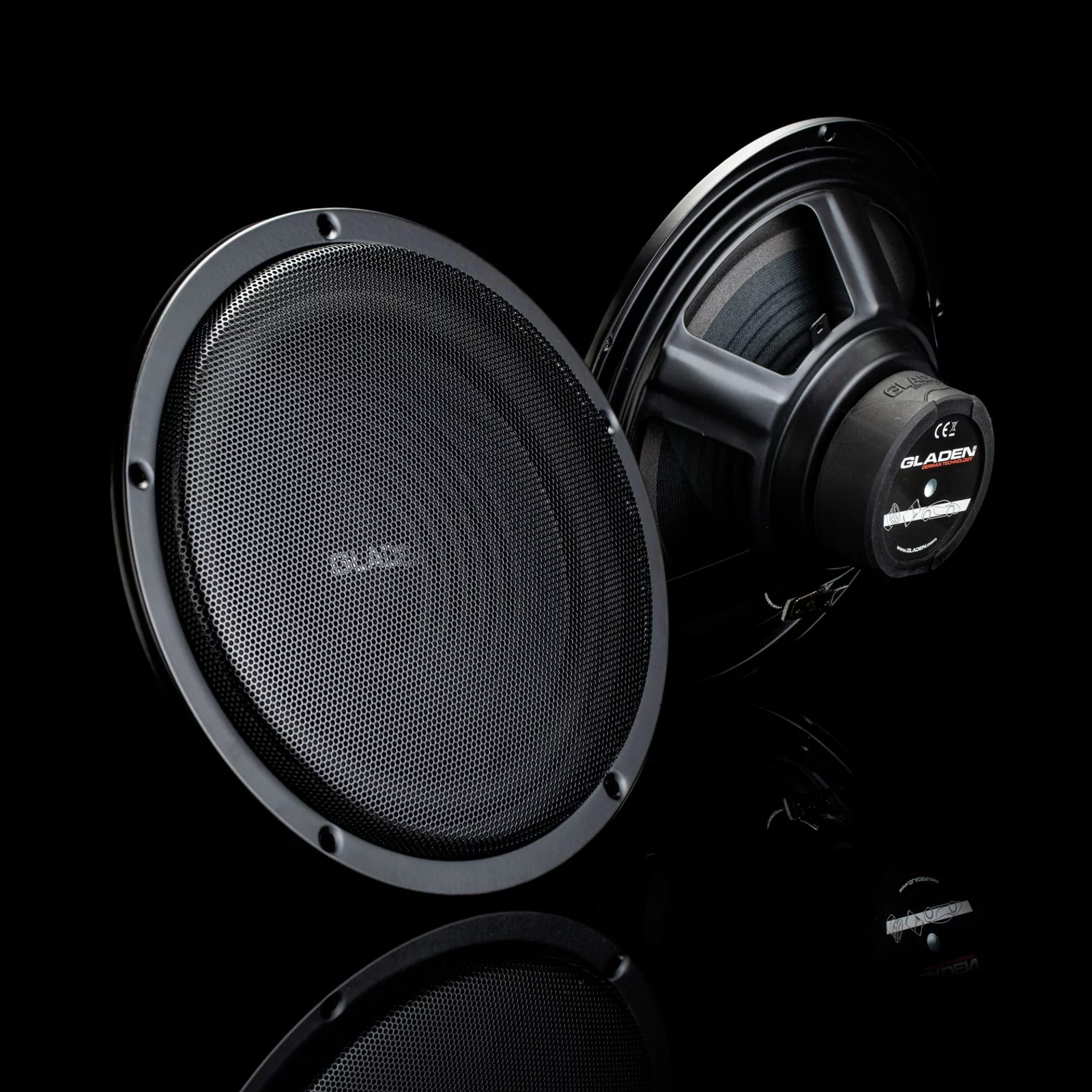 Gladen M-Line M8 Free Air Subwoofer